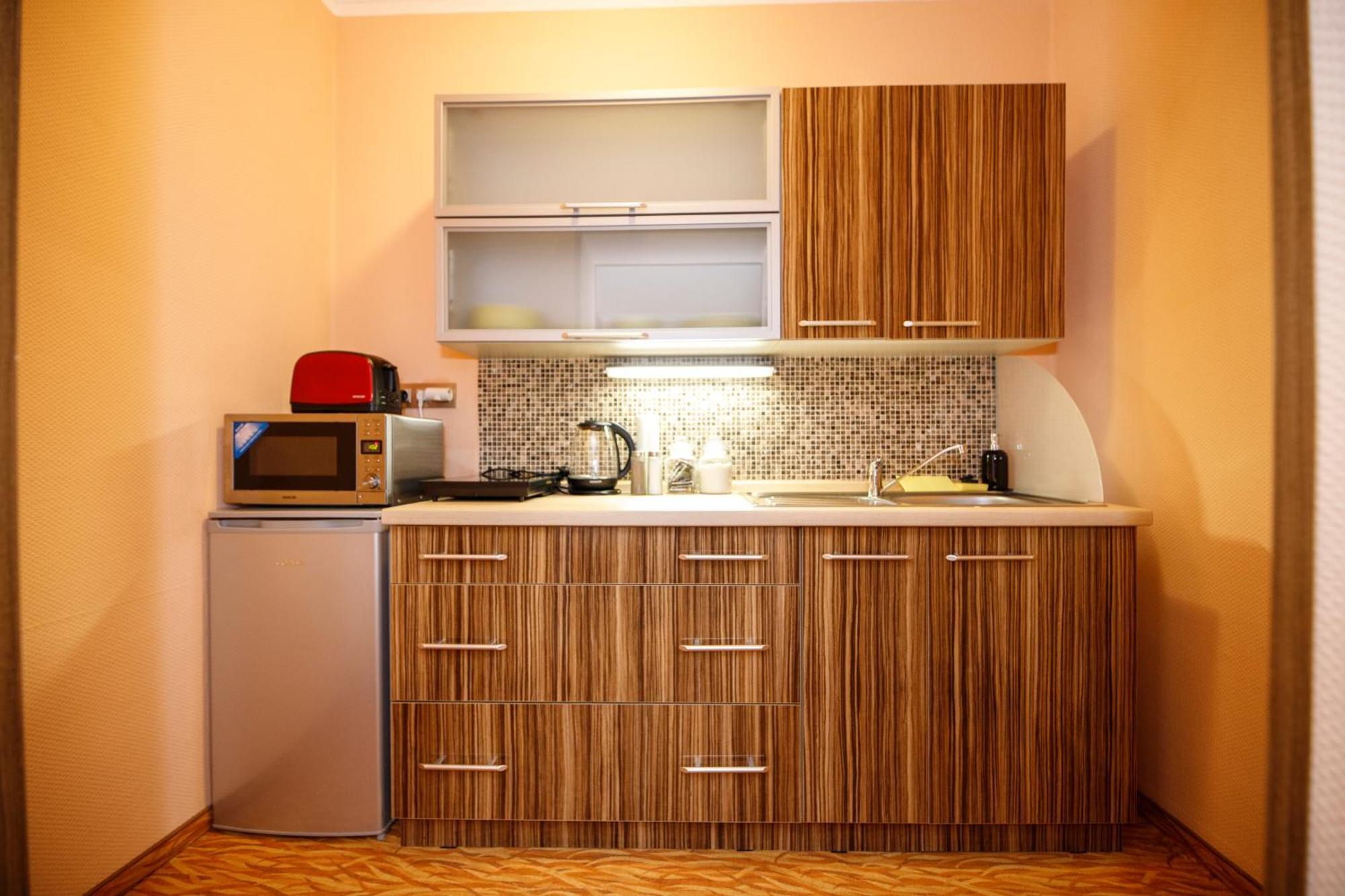 Wellness Hotel Beethoven Chomutov Buitenkant foto